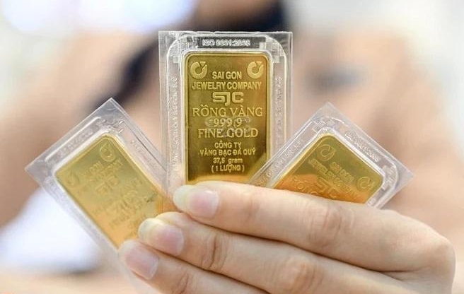 Giá vàng hôm nay tối 12/5: Vàng lao dốc mạnh, thị trường nhuộm đỏ