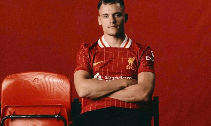Arne Slot thuyết phục Florian Wirtz đến Liverpool như thế nào?