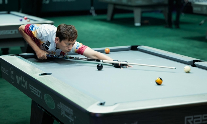 Dương Quốc Hoàng thẳng tiến vòng 32 World Pool Championship