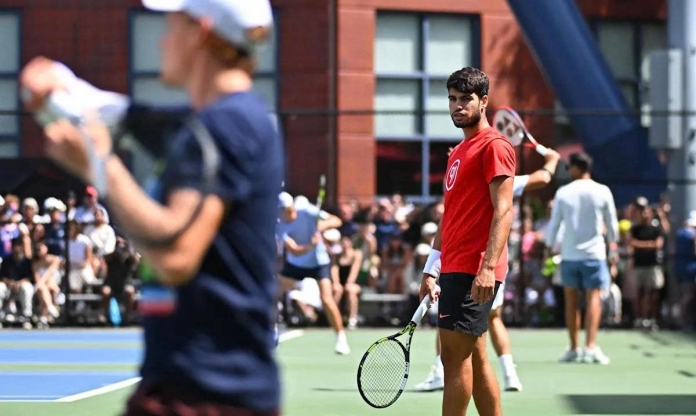 Sinner: 'Tôi và Alcaraz chỉ là những con người bình thường'