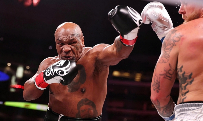 Mike Tyson tuyên bố sẽ thượng đài với Floyd Mayweather