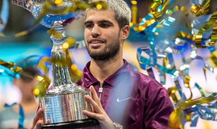 Carlos Alcaraz rút lui khỏi Shanghai Masters