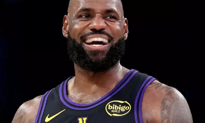 LeBron James tiếp tục phá vỡ mọi giới hạn tại NBA