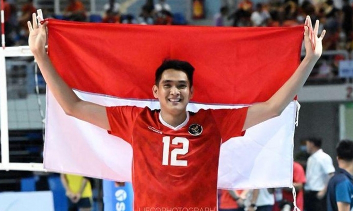 Ngôi sao bóng chuyền Indonesia Rivan Nurmulki chia tay ĐTQG sau SEA Games 33