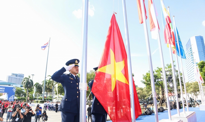 Trang trọng lễ thượng cờ Đoàn Thể thao Việt Nam tại SEA Games 33