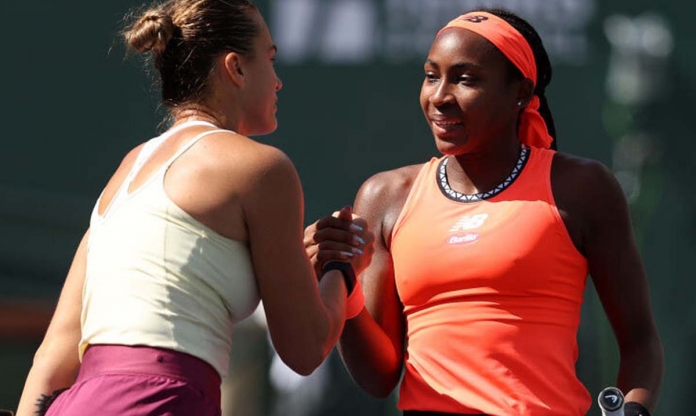 Hóa thành 'nữ hoàng phá lưới', Sabalenka dâng chức vô địch US Open 2023 cho Gauff