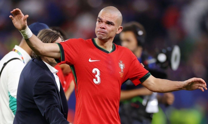 Pepe 'chạm đáy nỗi đau': Bị loại ở Euro 2024, rơi vào cảnh thất nghiệp