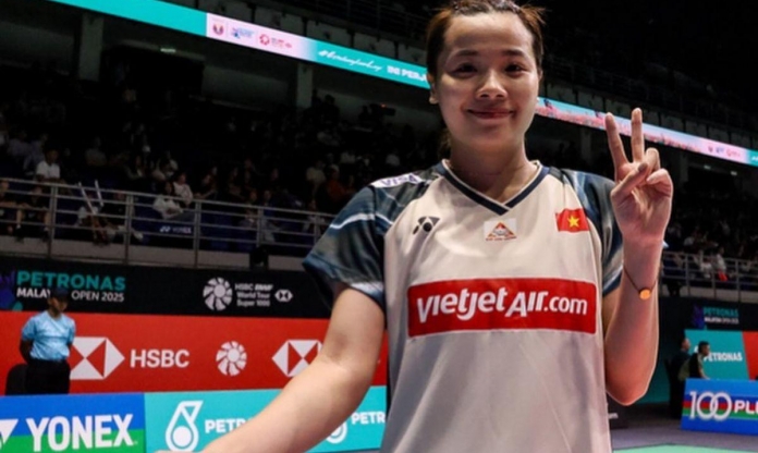 Nguyễn Thùy Linh vừa thi đấu, vừa làm HLV ở giải Malaysia Open 2025