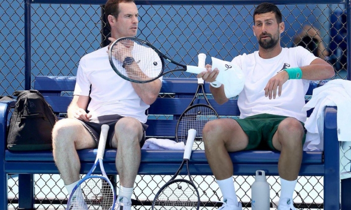 Djokovic sa thải HLV Murray trước thềm Roland Garros 2025