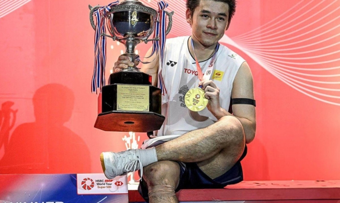 Niềm tự hào cầu lông Thái Lan đại thắng số 3 thế giới, đăng quang trên sân nhà