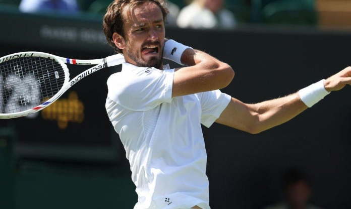 Wimbledon 2025: Các hạt giống 'rụng như sung'