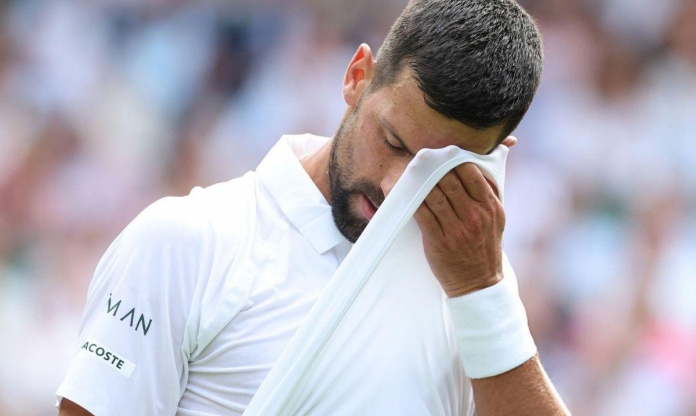 Djokovic khiến người hâm mộ lo sốt vó trước thềm bán kết Wimbledon 2025