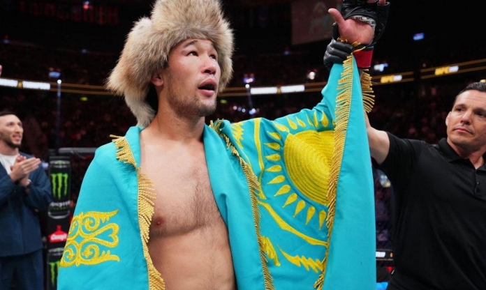 Gia đình siêu sao UFC thoát chết sau tai nạn xe hơi
