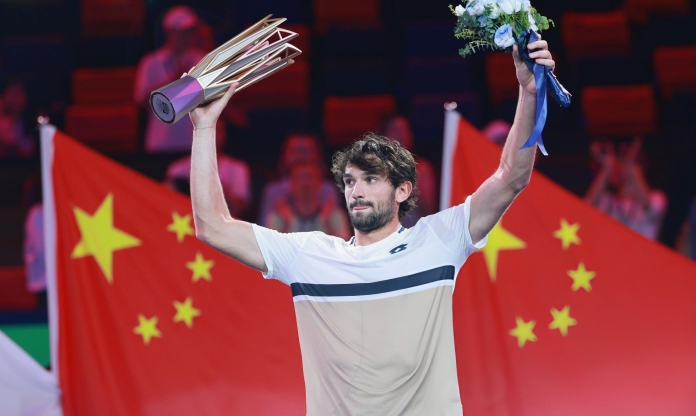 Tạo địa chấn ở Thượng Hải, Vacherot tăng hơn 150 bậc trên BXH thế giới