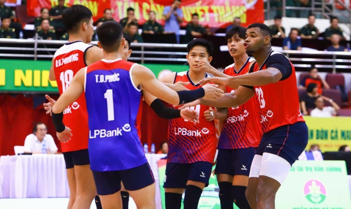 Công an TPHCM giành HCĐ giải bóng chuyền VĐQG 2025