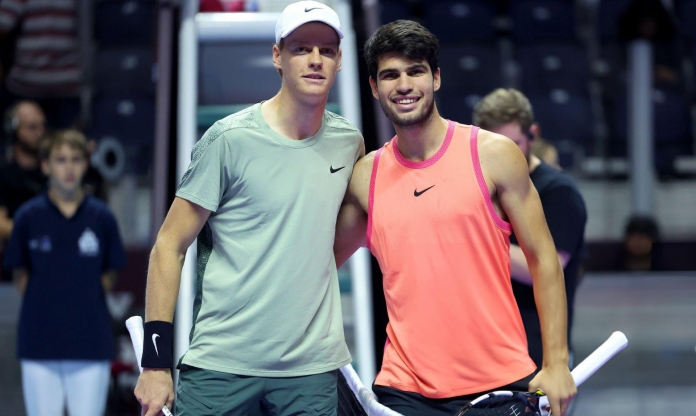 Thắng dễ Alcaraz, Sinner bảo vệ thành công ngôi vô địch Six Kings Slam