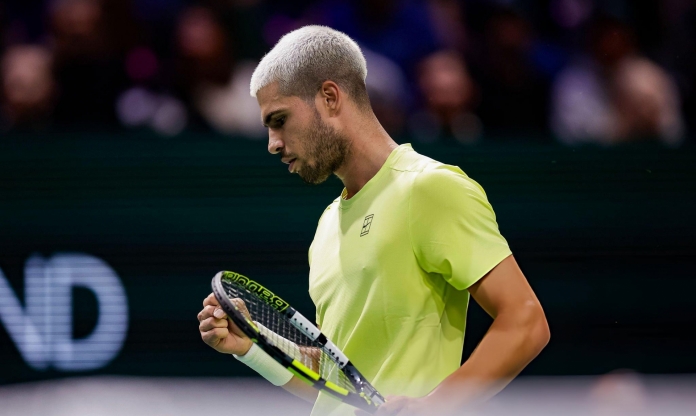 Ngôi số 1 thế giới của Alcaraz lung lay dữ dội