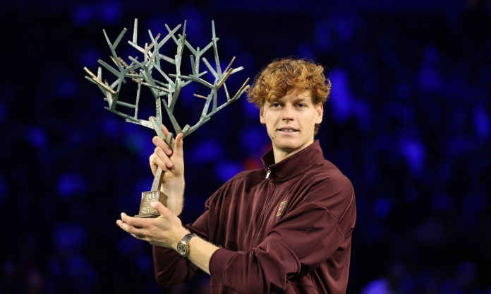 Sinner lần đầu vô địch Paris Masters, trở lại ngôi số 1 thế giới