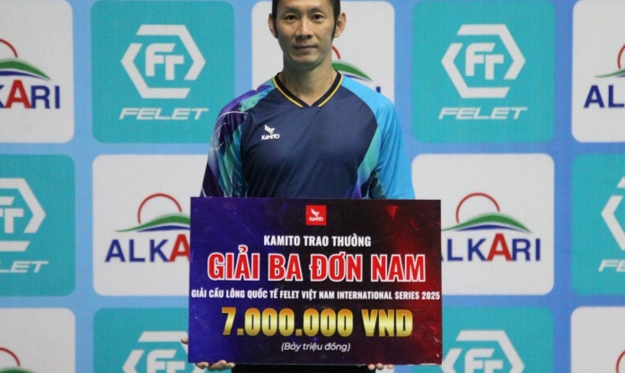 Nguyễn Tiến Minh cầm vợt thi đấu ở tuổi 42, NHM quốc tế chỉ biết trầm trồ thán phục