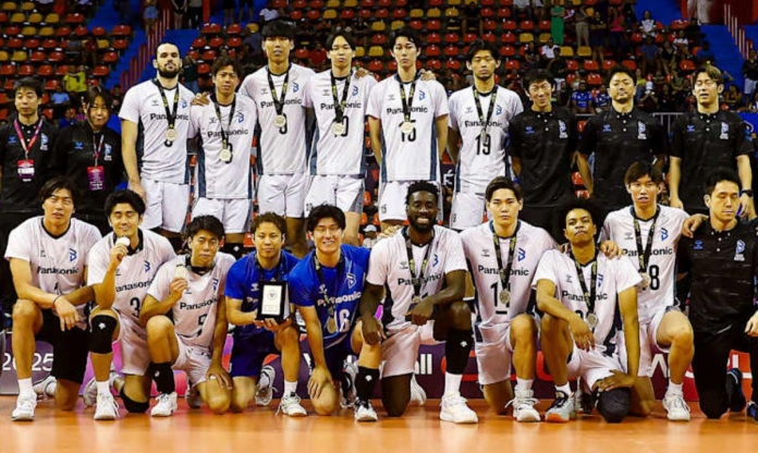Lên ngôi á quân thế giới, CLB bóng chuyền nam Nhật Bản đi vào lịch sử