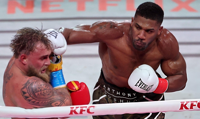 Dàn sao võ thuật gửi lời chia buồn đến Anthony Joshua sau tai nạn thảm khốc