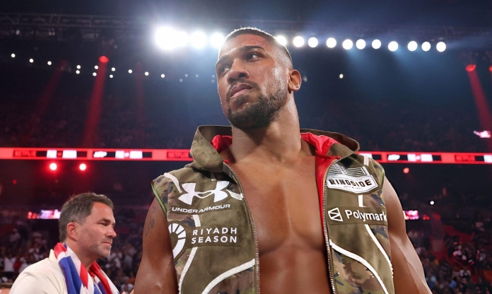 Frank Warren: Anthony Joshua có thể không bao giờ trở lại võ đài