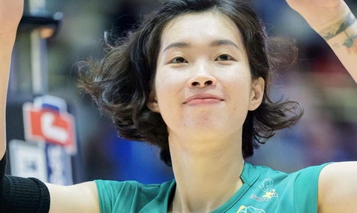 Phong độ thăng hoa, chủ công Thanh Thúy giúp CLB Nhật Bản đạt cột mốc lịch sử