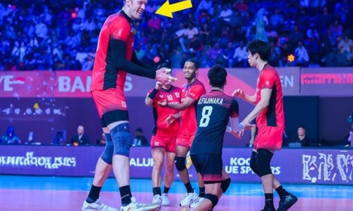 Khổng lồ bóng chuyền cao 2m18 nói lời giã từ với bóng chuyền chuyên nghiệp