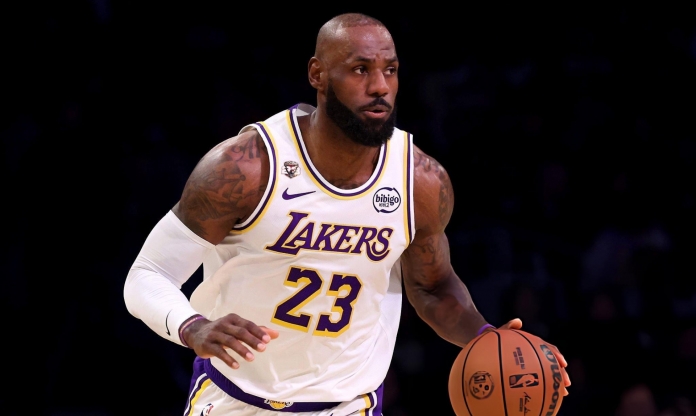LeBron James lần đầu vắng mặt ở đội hình chính NBA All-Star sau 21 năm