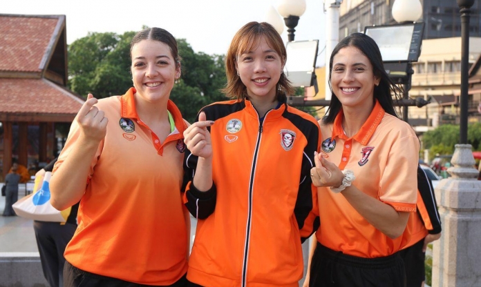 Phụ công cao nhất bóng chuyền nữ Việt Nam ra mắt CLB Thái Lan