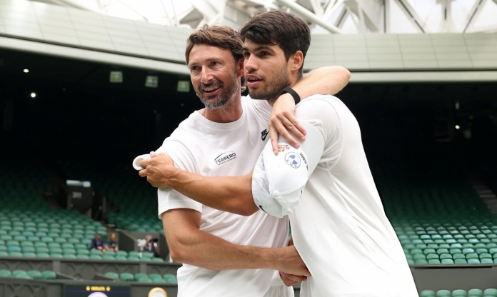 Thầy cũ nói thẳng lí do bỏ theo dõi Alcaraz