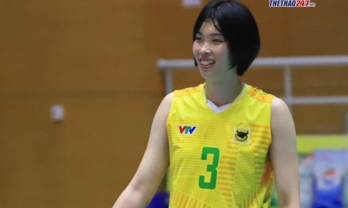 Trở về từ Nhật Bản, chủ công Thanh Thúy bất ngờ bị đồng nghiệp tác động vật lí