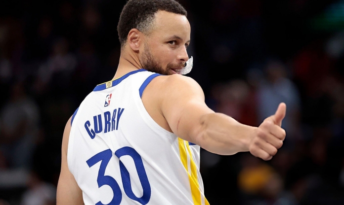 Curry đẳng cấp, Golden State Warriors áp sát vòng play-off NBA 2025-2026