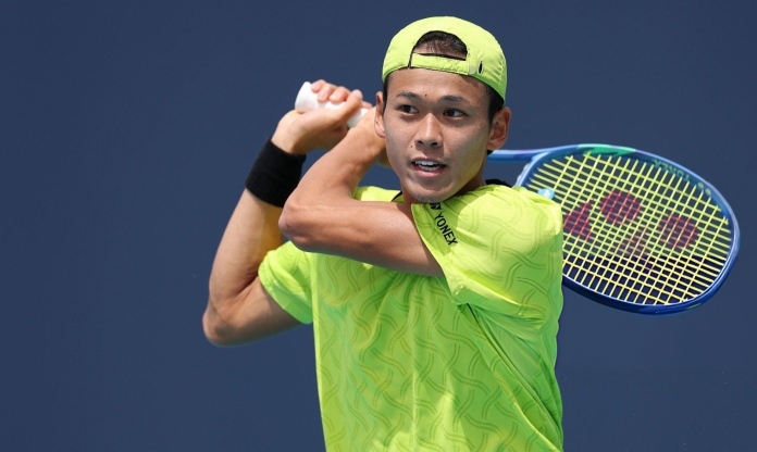 Tay vợt Nhật Bản bị dọa đánh ở Roland Garros 2026