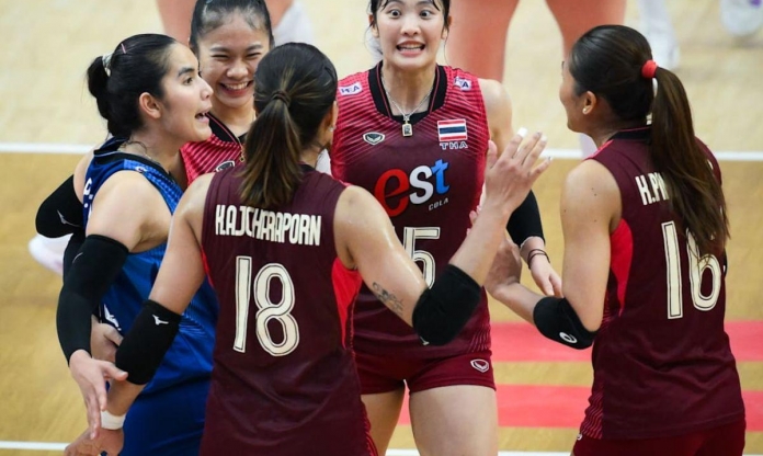 'Sá sị' tỏa sáng, bóng chuyền nữ Thái Lan thắng trận đầu tiên ở VNL 2026