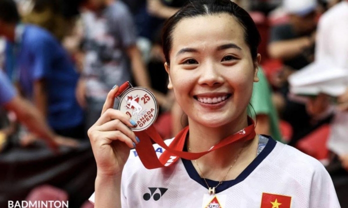 Thăng hoa tuyệt đối, Nguyễn Thùy Linh giành danh hiệu quý giá tại Bắc Mỹ