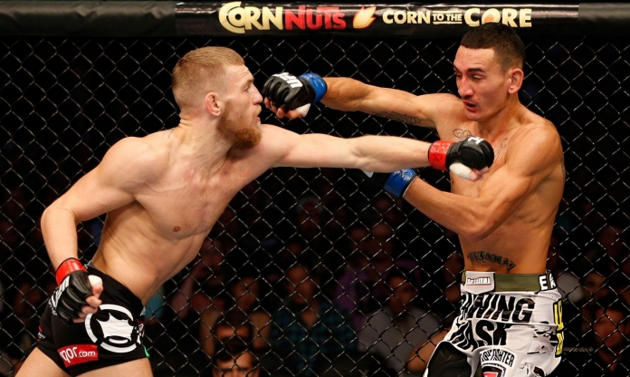 ĐKVĐ hạng nặng UFC dự đoán bất ngờ trận Conor McGregor-Max Holloway