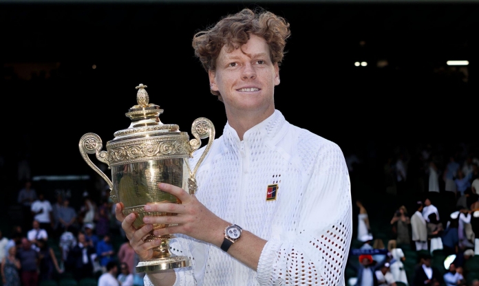 Bảo vệ ngôi vương Wimbledon, Sinner được ví là 'Djokovic mới'