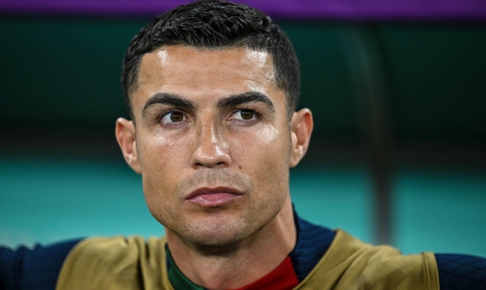 Mở đầu kỷ nguyên mới, Ronaldo chính thức tạm biệt cánh tay phải đắc lực