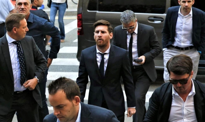 XÁC NHẬN: Messi chính thức liên hệ với 'gã khổng lồ' châu Âu