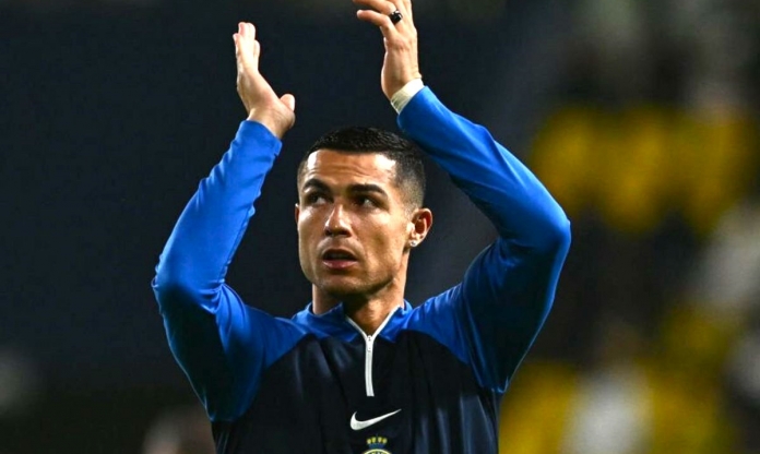 Ronaldo lại ghi bàn, CĐV thế giới đồng loạt đòi trao tặng giải thưởng cao quý