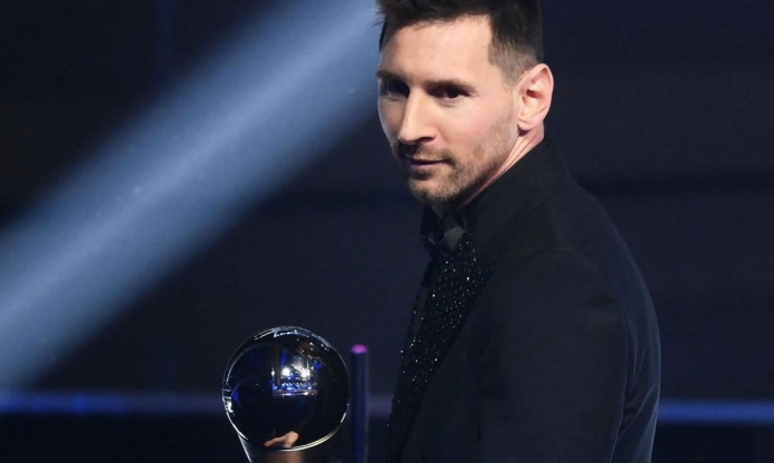 CĐV phản ứng bất ngờ khi Messi lọt top 3 The Best 2023