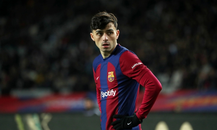3 lời đề nghị đưa Pedri rời Barcelona