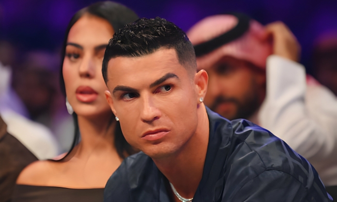 Ronaldo ẩu đả với ngôi sao Ngoại hạng Anh vì bị chê xấu trai