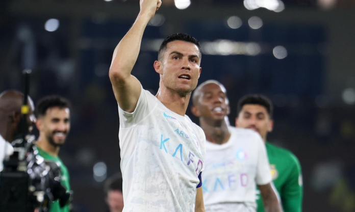Trực tiếp chuyển nhượng 24/1: Ronaldo xác nhận vụ rời Al Nassr, Mourinho tiếp quản Bồ Đào Nha?