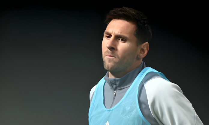 Messi khiến tất cả phát cuồng tại Hong Kong