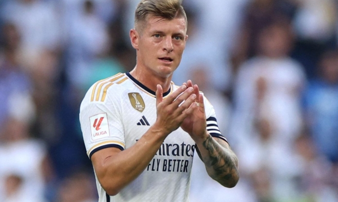 Toni Kroos tái xuất, sát cánh cùng Antonio Rudiger