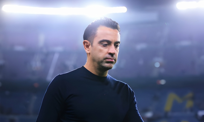 HLV Xavi nói thẳng về người sẽ thay thế mình ở Barca