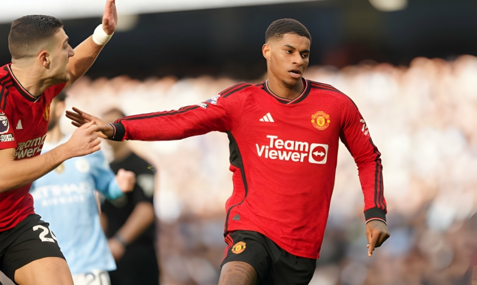 Rashford phản ứng điên cuồng sau khi lập siêu phẩm vào lưới Man City