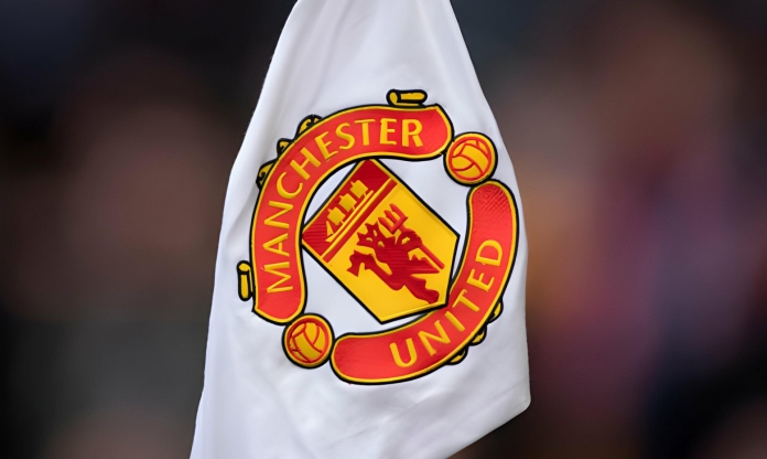 CHÍNH THỨC: Sao MU ra tòa vì hít khí cười, chạy xe 120km/h gây tai nạn